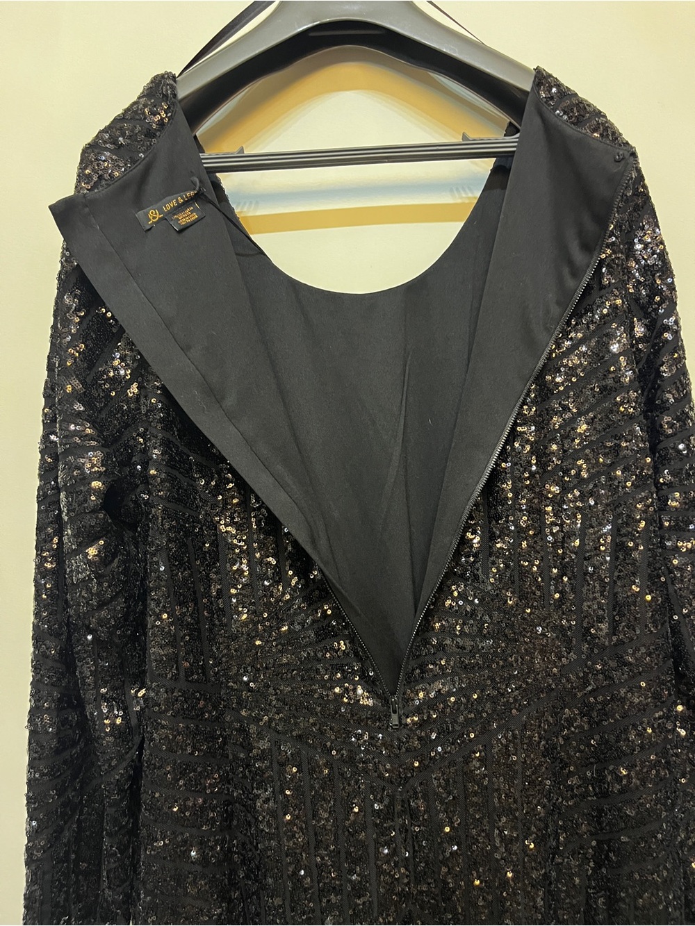NEW Love & Legend Black Sequin Long Sleeve Dress - Picture 6 of 11